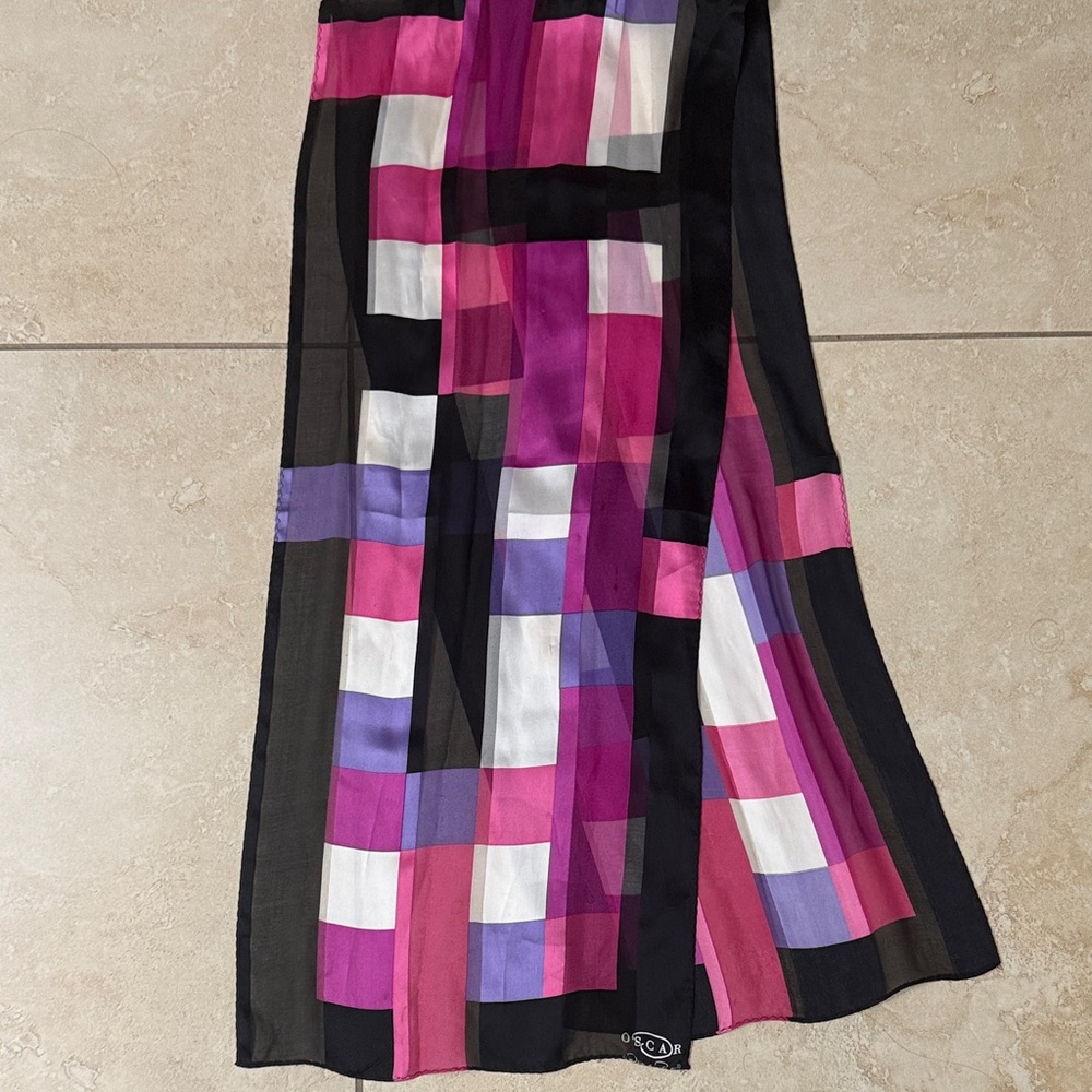 Preloved Oscar de la Renta Pink and Purple Checkered Scarf